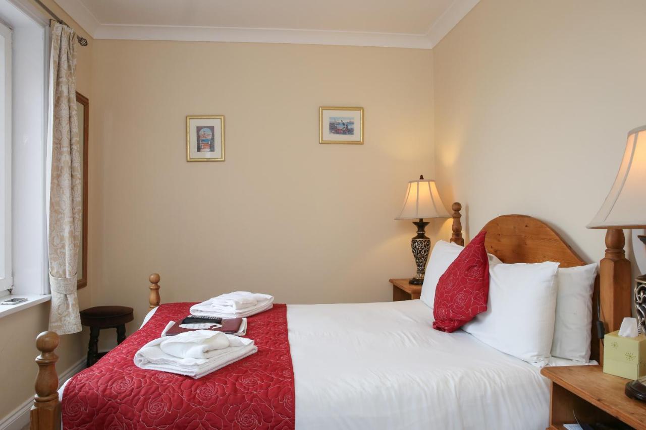 The Seacliffe - Whitby Hotel Buitenkant foto